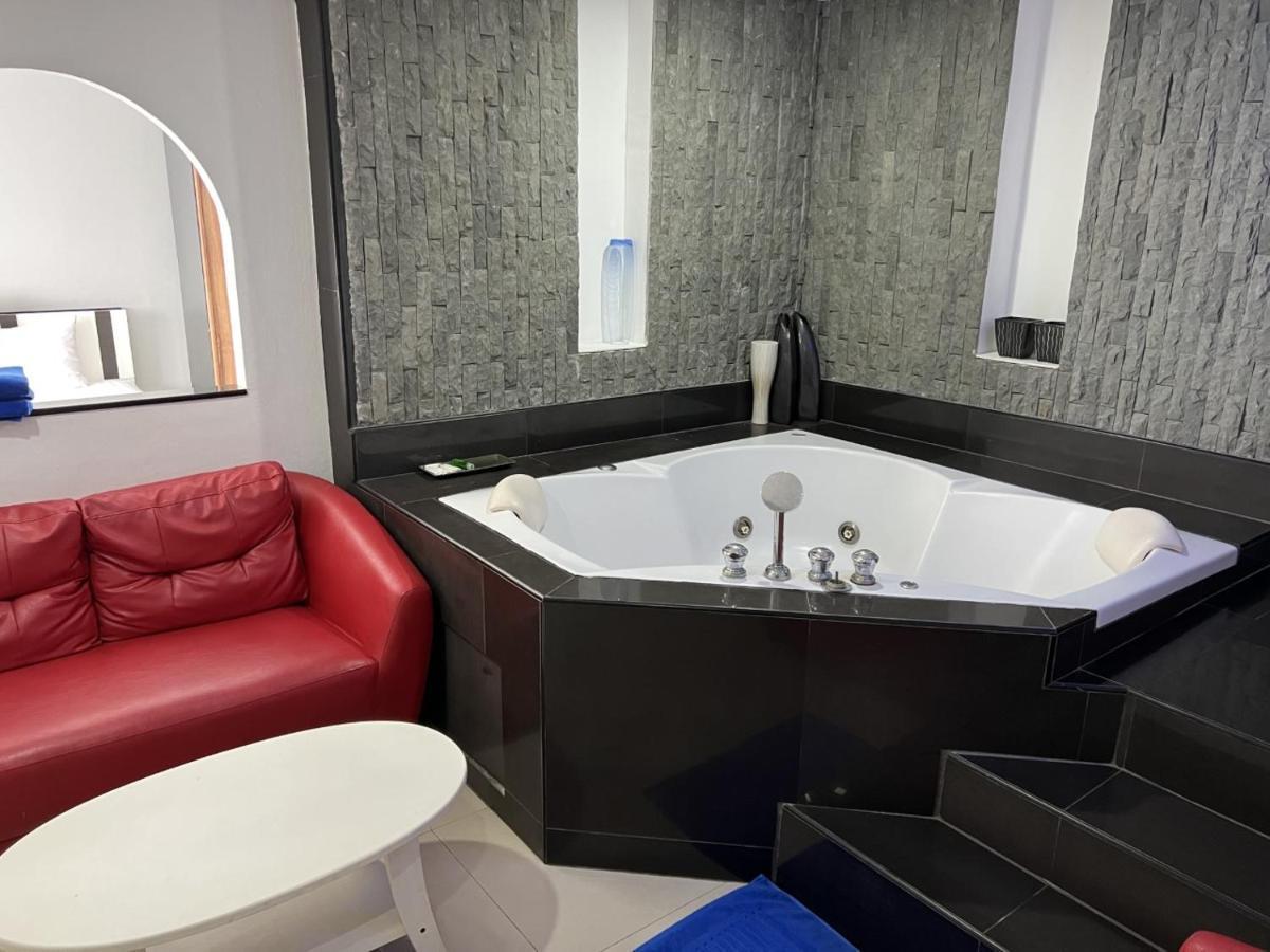 Galaxy Suites باتايا المظهر الخارجي الصورة