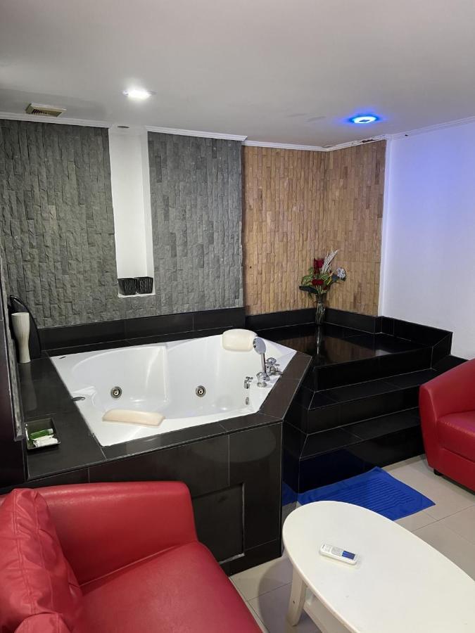 Galaxy Suites باتايا المظهر الخارجي الصورة